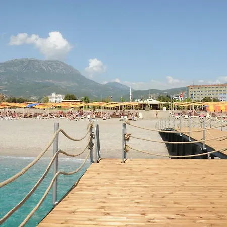 Gold 3 Bedroom Dublex Penthouse Free Aquapark 20a * Alanya